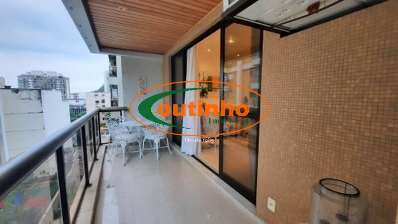 Apartamento à venda com 3 quartos, 144m² - Foto 1