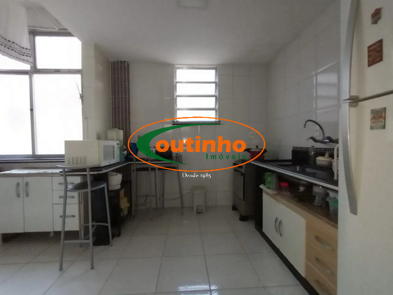 Apartamento à venda com 3 quartos, 100m² - Foto 7