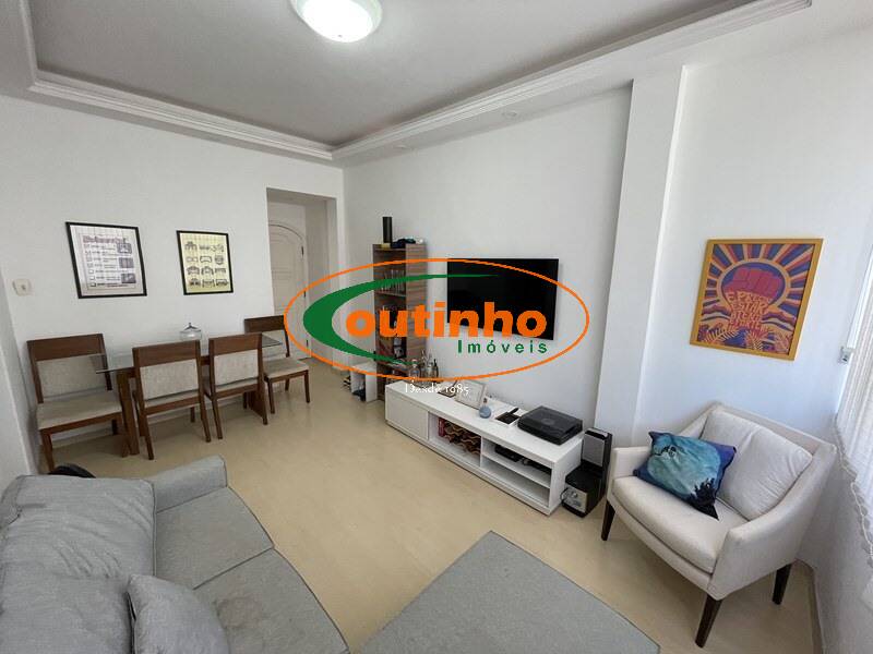 Apartamento à venda com 2 quartos, 65m² - Foto 3