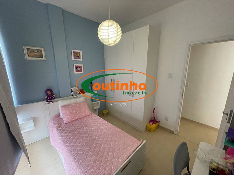 Apartamento à venda com 2 quartos, 65m² - Foto 26