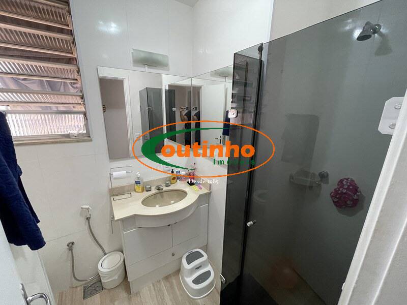 Apartamento à venda com 2 quartos, 65m² - Foto 7