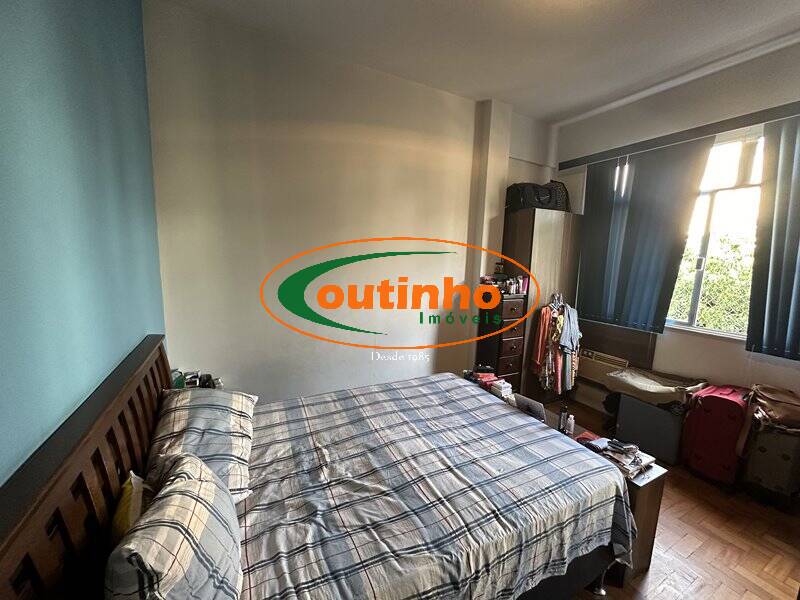 Apartamento à venda com 3 quartos, 83m² - Foto 12