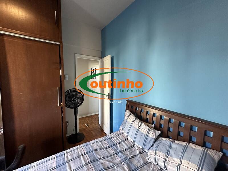 Apartamento à venda com 3 quartos, 83m² - Foto 13