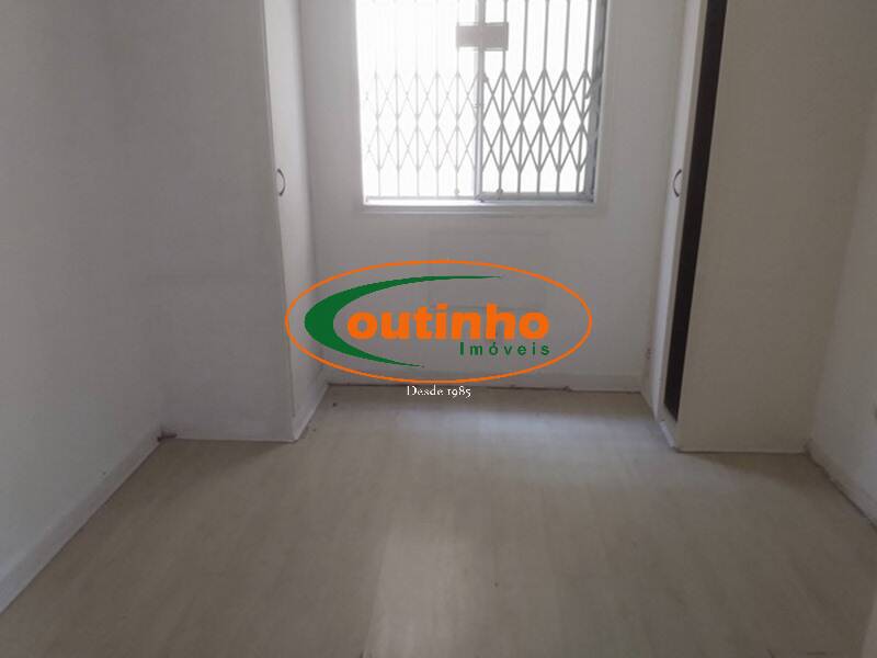 Apartamento à venda com 3 quartos, 150m² - Foto 13