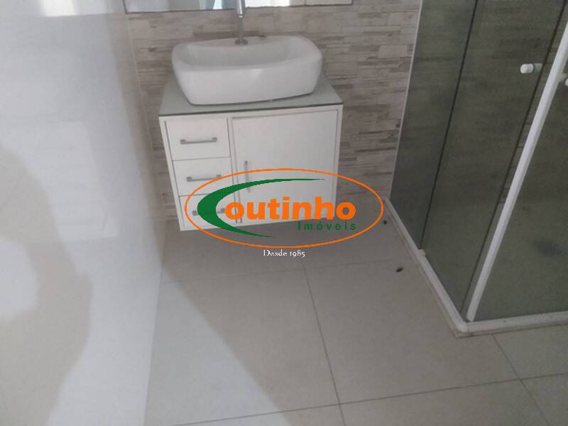 Apartamento à venda com 3 quartos, 150m² - Foto 12