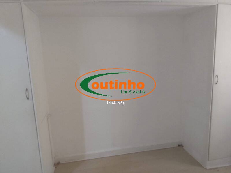 Apartamento à venda com 3 quartos, 150m² - Foto 15