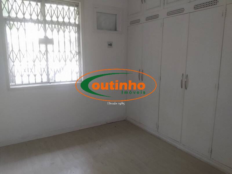 Apartamento à venda com 3 quartos, 150m² - Foto 23