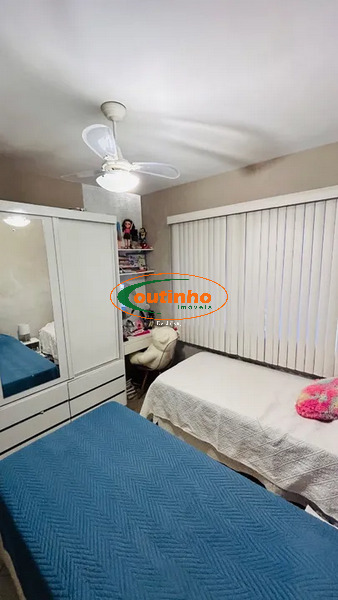 Apartamento à venda com 2 quartos, 77m² - Foto 12