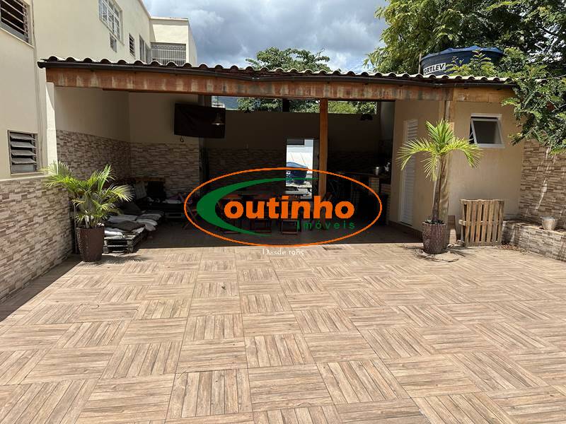 Casa à venda com 4 quartos, 150m² - Foto 35