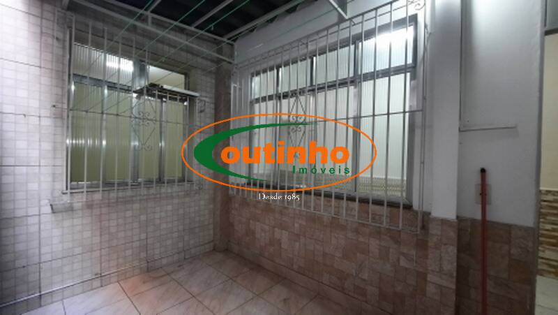 Apartamento à venda com 2 quartos, 95m² - Foto 1