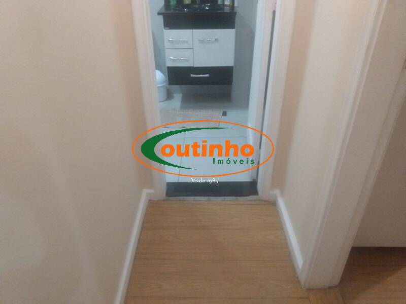 Apartamento à venda com 2 quartos, 78m² - Foto 10