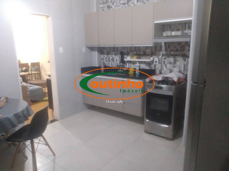 Apartamento à venda com 2 quartos, 78m² - Foto 24