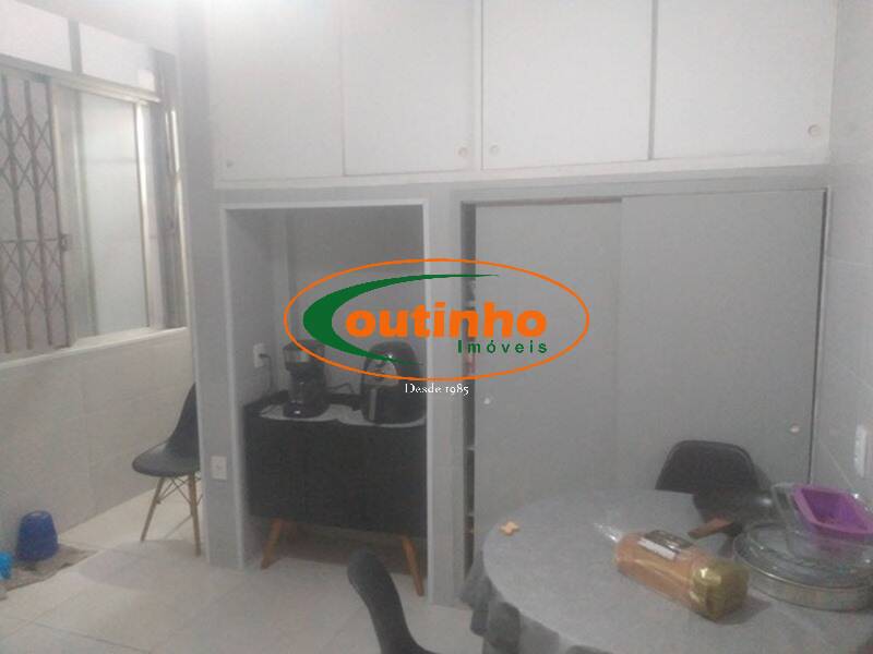 Apartamento à venda com 2 quartos, 78m² - Foto 23