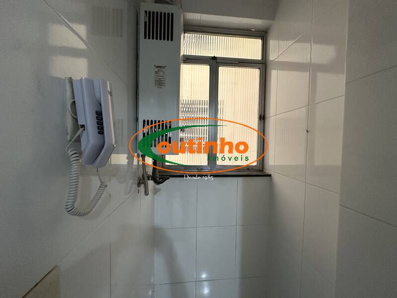 Apartamento à venda com 2 quartos, 68m² - Foto 14