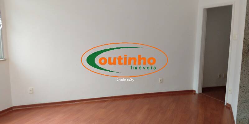 Apartamento à venda com 2 quartos, 68m² - Foto 7