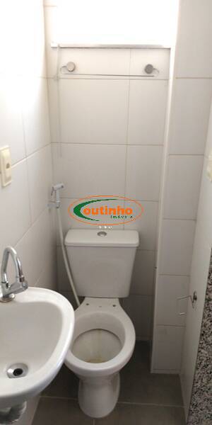 Apartamento à venda com 2 quartos, 68m² - Foto 21