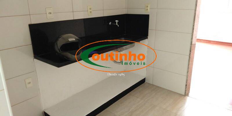 Apartamento à venda com 2 quartos, 68m² - Foto 29