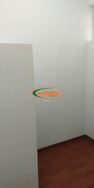 Apartamento à venda com 2 quartos, 68m² - Foto 36