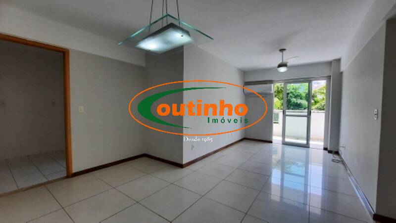 Apartamento à venda com 2 quartos, 76m² - Foto 4