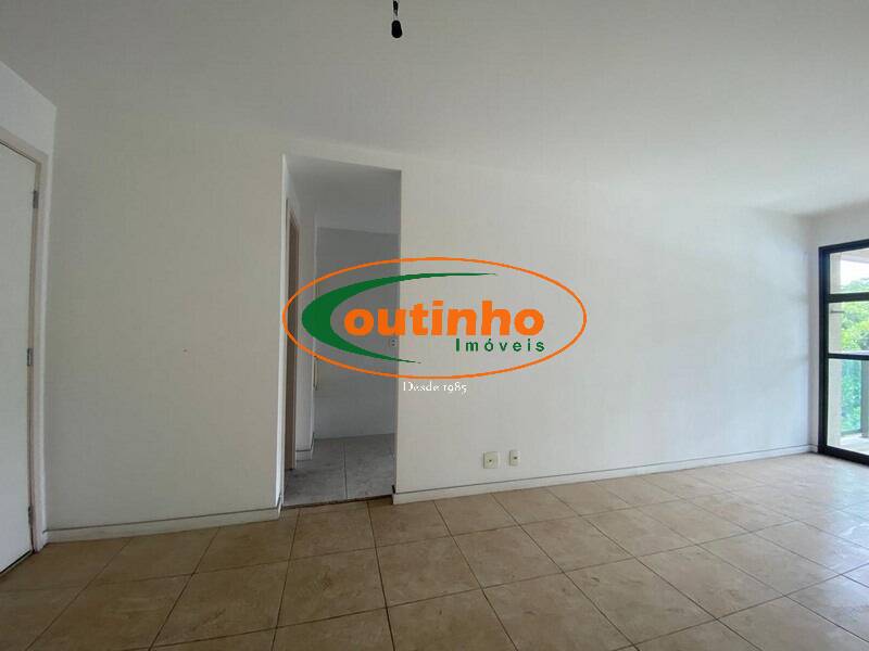 Apartamento à venda com 2 quartos, 75m² - Foto 9