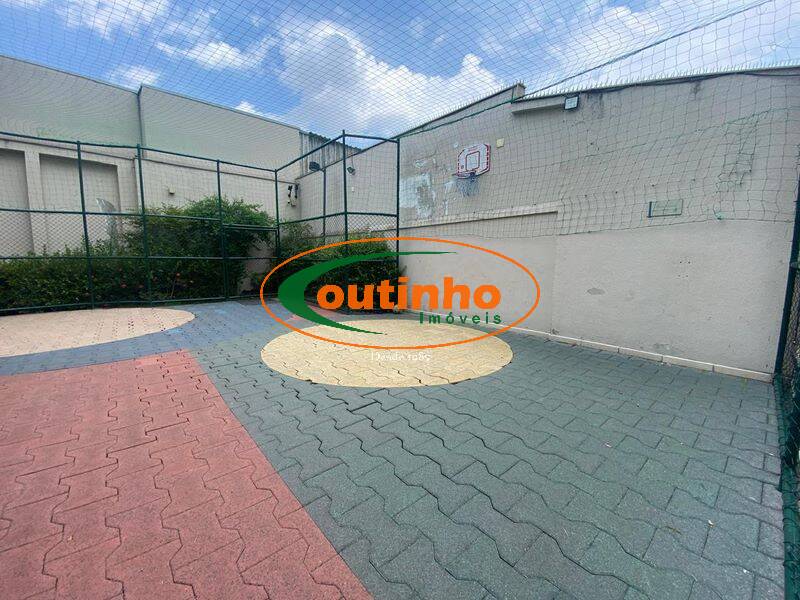 Apartamento à venda com 2 quartos, 75m² - Foto 26