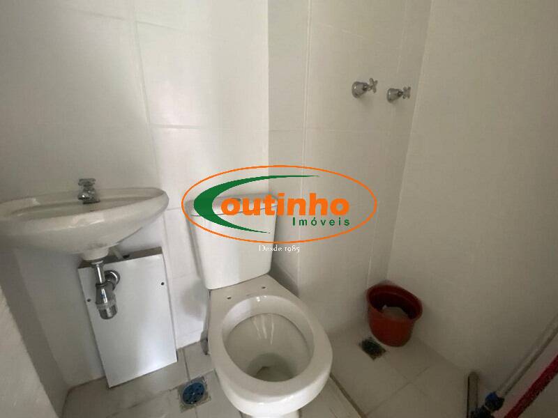 Apartamento à venda com 2 quartos, 75m² - Foto 21