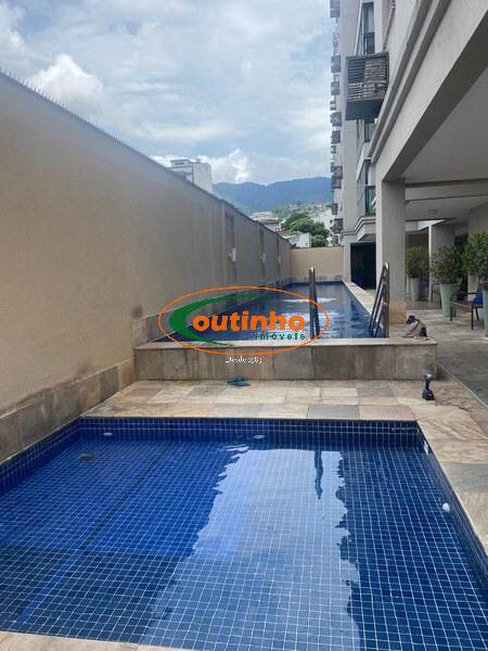 Apartamento à venda com 2 quartos, 75m² - Foto 27