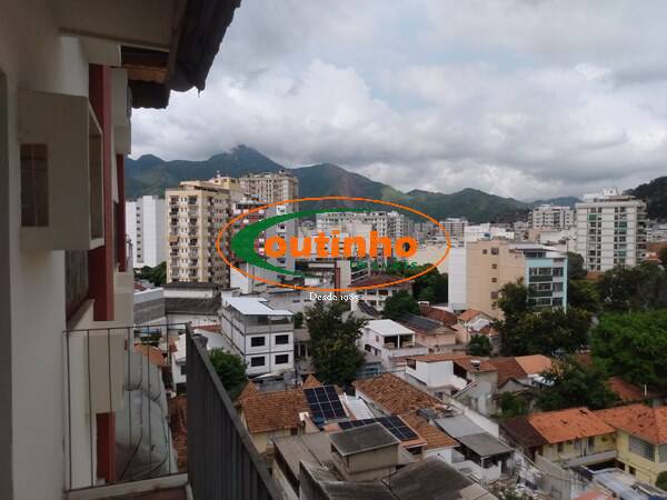 Apartamento à venda com 3 quartos, 92m² - Foto 8