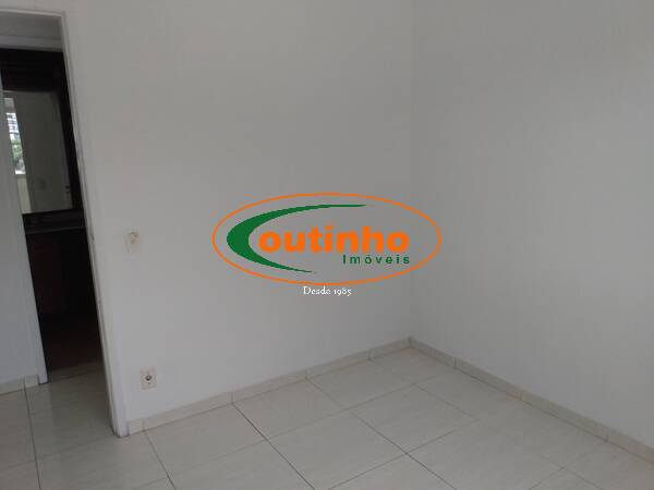 Apartamento à venda com 3 quartos, 92m² - Foto 22