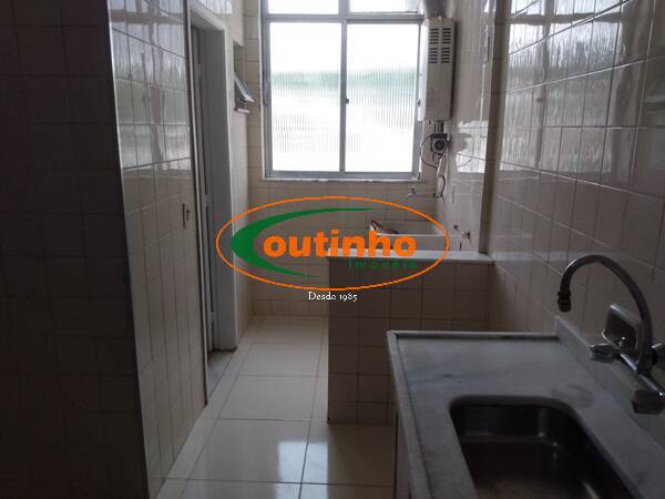 Apartamento à venda com 3 quartos, 92m² - Foto 30