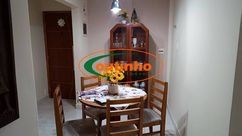 Apartamento à venda com 2 quartos, 70m² - Foto 6