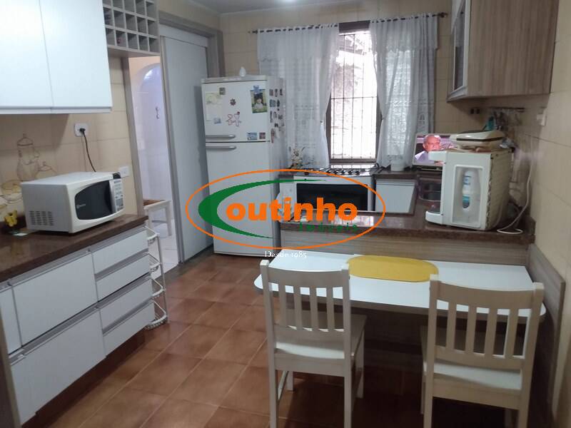 Apartamento à venda com 4 quartos, 260m² - Foto 27