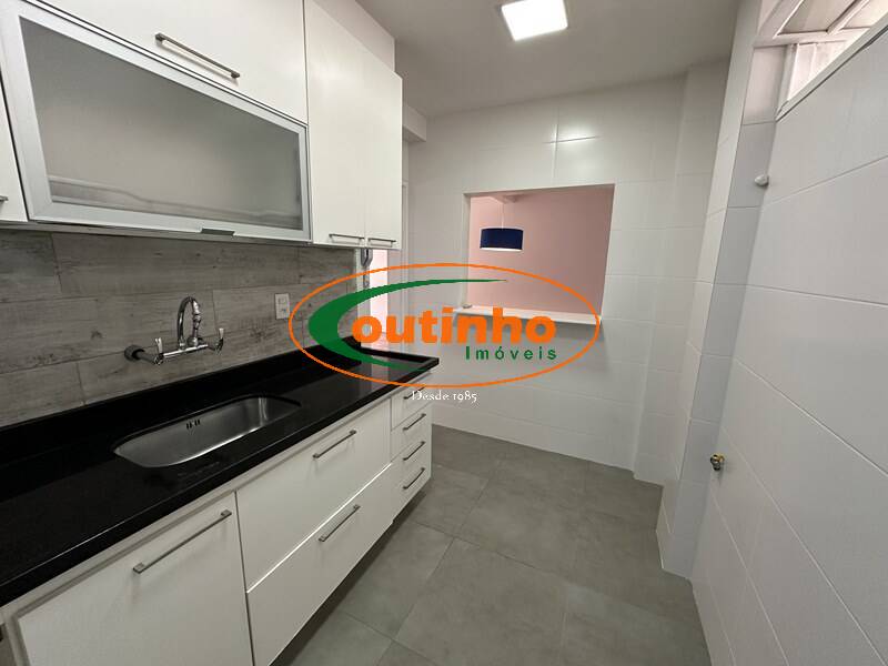 Apartamento à venda com 2 quartos, 70m² - Foto 20