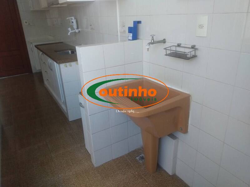 Apartamento à venda com 3 quartos, 110m² - Foto 32