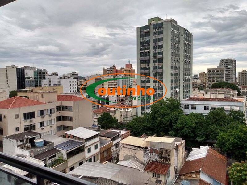 Cobertura à venda com 4 quartos, 200m² - Foto 2