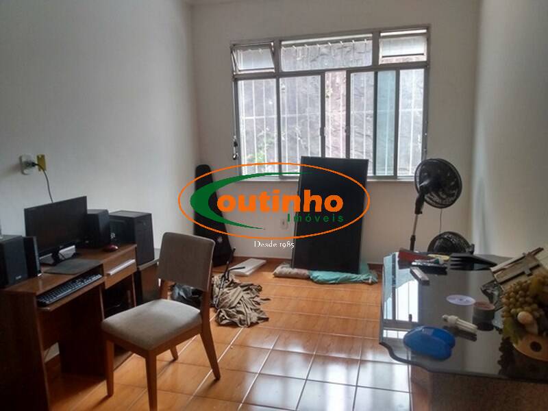 Apartamento à venda com 2 quartos, 82m² - Foto 1