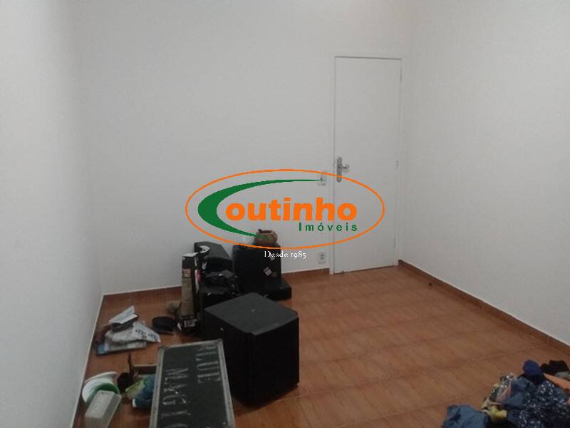 Apartamento à venda com 2 quartos, 82m² - Foto 9