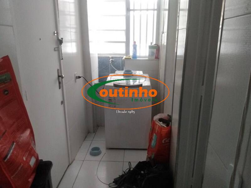 Apartamento à venda com 2 quartos, 82m² - Foto 24