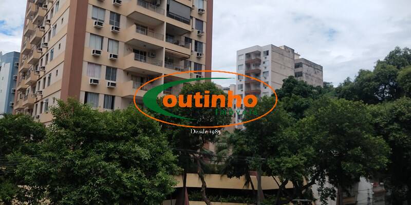 Apartamento à venda com 3 quartos, 204m² - Foto 32