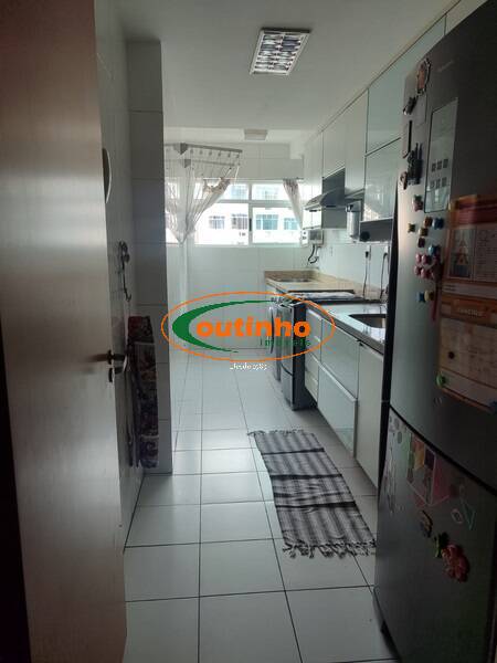 Apartamento à venda com 2 quartos, 87m² - Foto 30