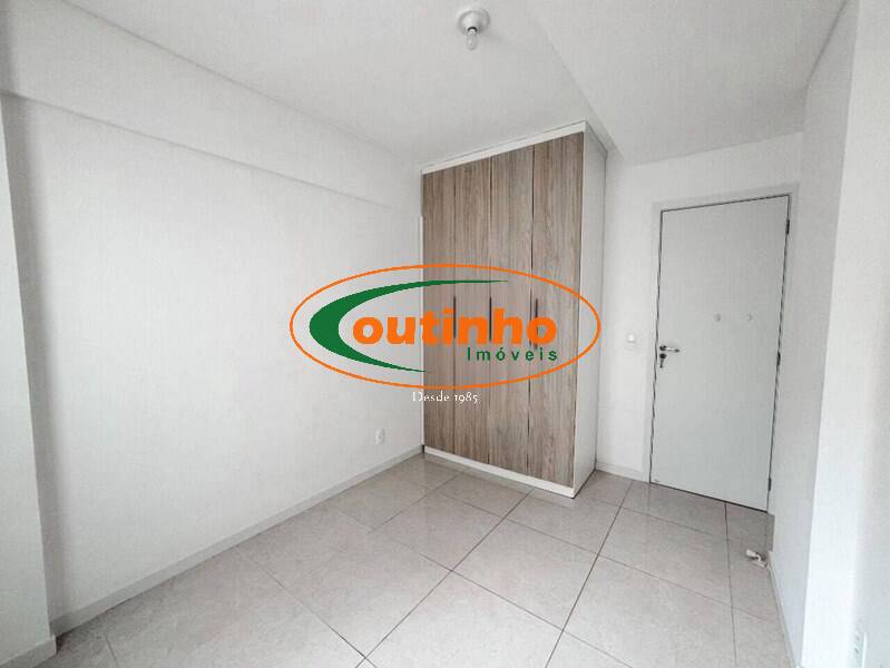 Apartamento à venda com 2 quartos, 80m² - Foto 15