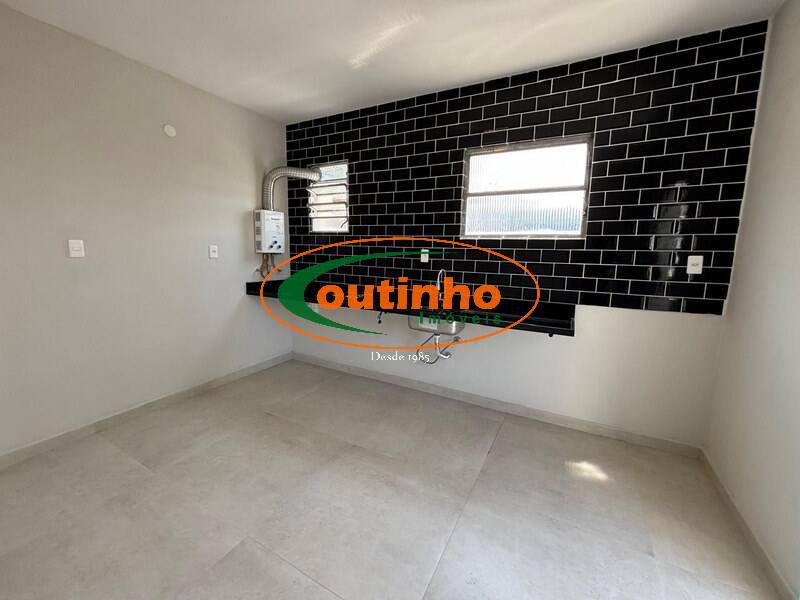 Cobertura à venda com 2 quartos, 110m² - Foto 6