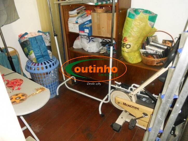 Apartamento à venda com 2 quartos, 100m² - Foto 8