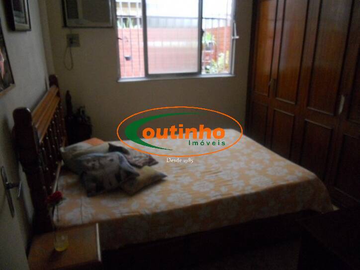 Apartamento à venda com 2 quartos, 100m² - Foto 12