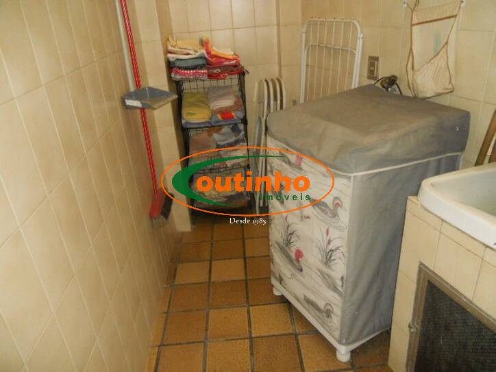 Apartamento à venda com 2 quartos, 100m² - Foto 18