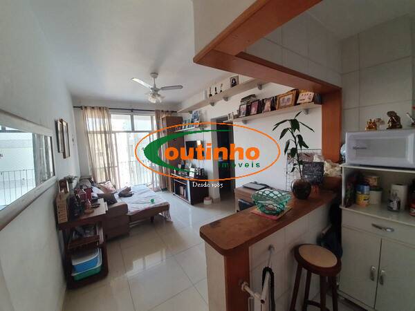 Apartamento à venda com 2 quartos, 60m² - Foto 3