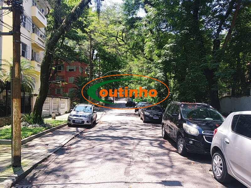 Apartamento à venda com 3 quartos, 110m² - Foto 2