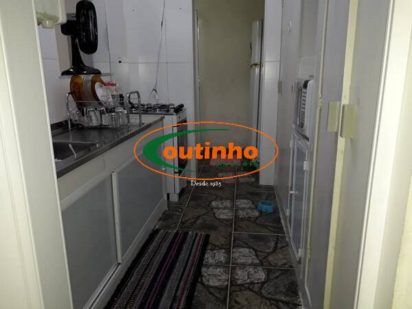 Casa à venda com 3 quartos, 190m² - Foto 14