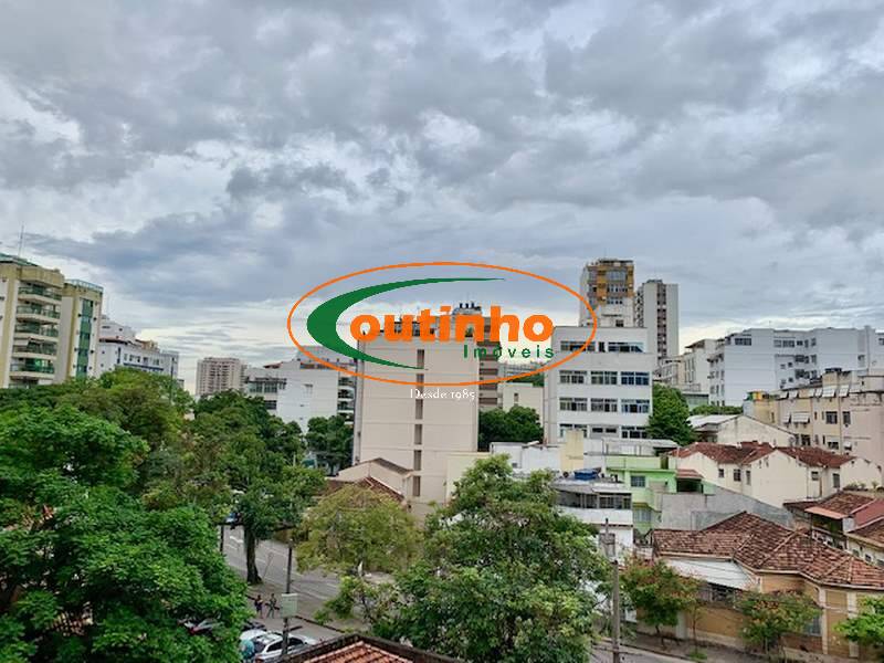 Apartamento à venda com 3 quartos, 122m² - Foto 3