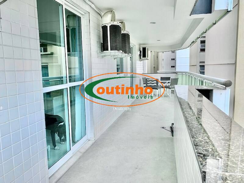 Apartamento à venda com 3 quartos, 122m² - Foto 1